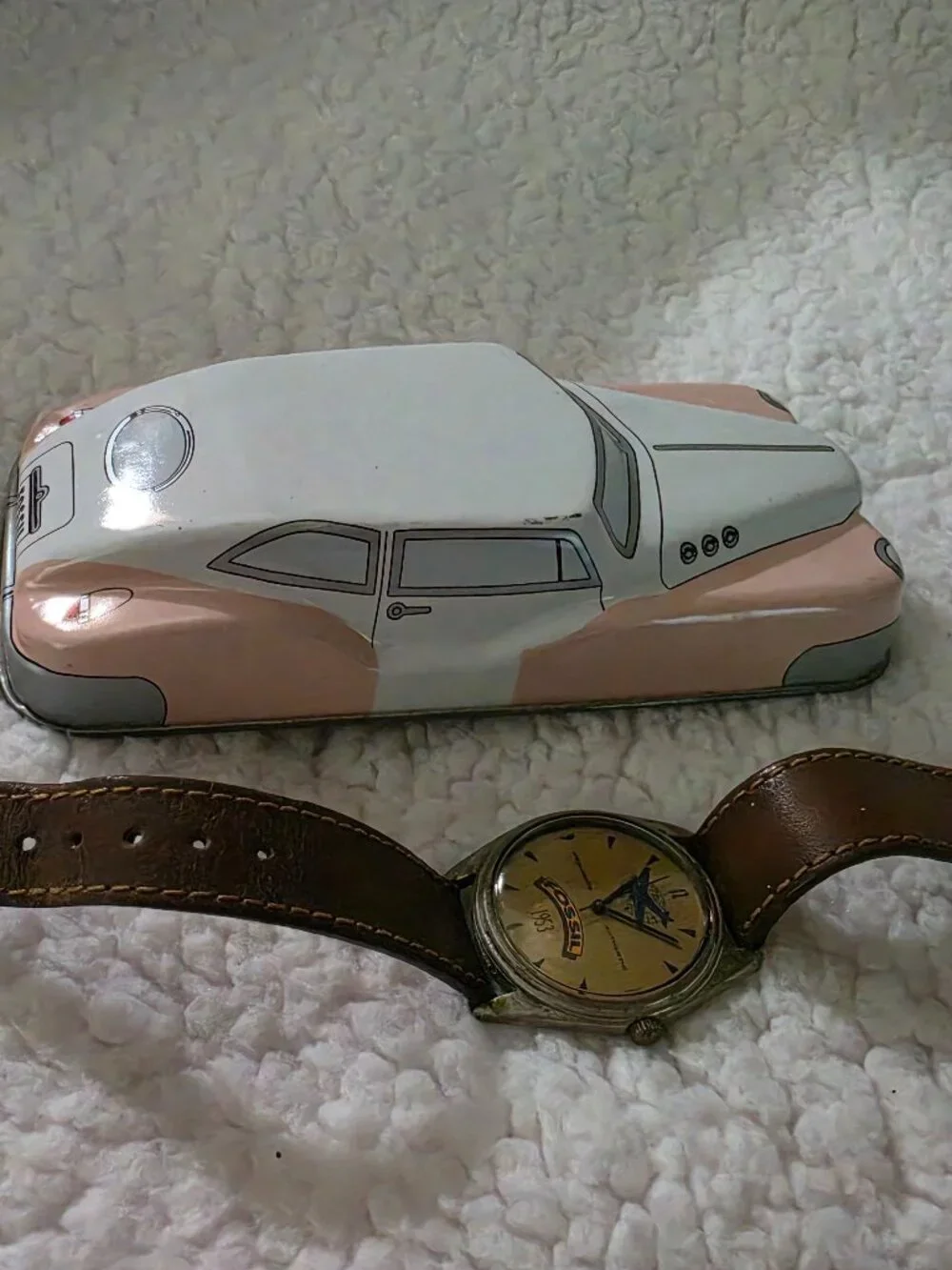 Fossil Classic Car Collectible Tin in the 
